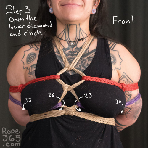 Open Diamond Box Tie